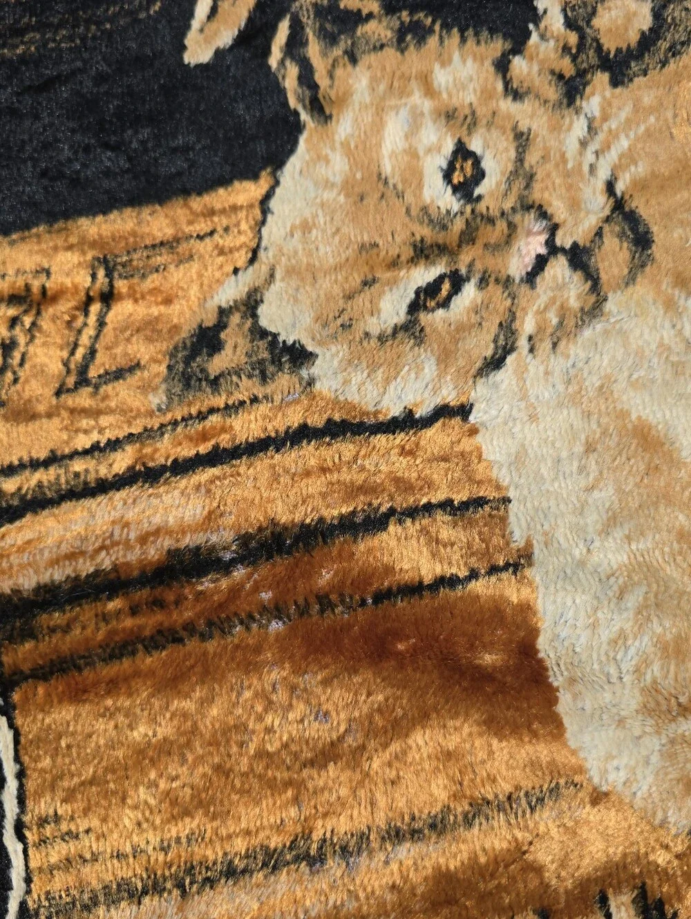 Vtg Anthropomorphic Cat Tapestry Wall Hanging Playing Chess Barware 48